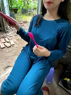 Serena_lovely24 on StripChat 