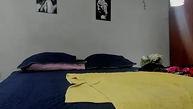 sexynova_93 on StripChat