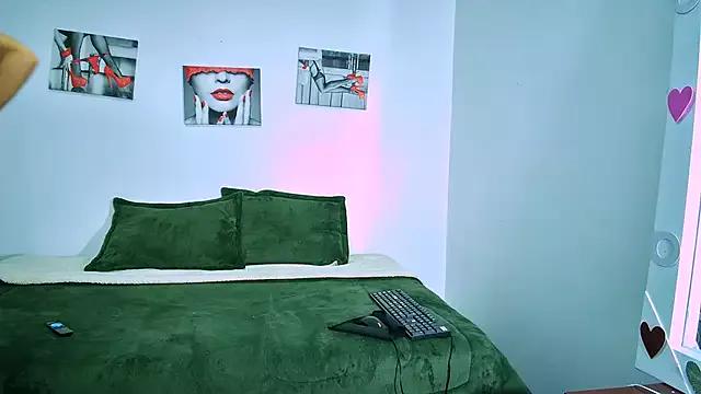 Sharon_Slut on StripChat 