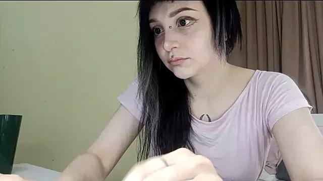 SineKiraReal on StripChat 