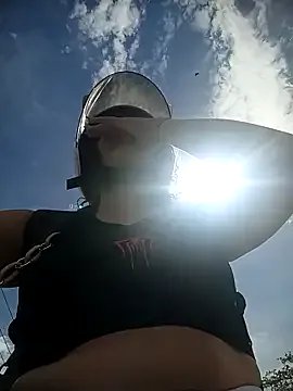 SirenRouge_69 on StripChat