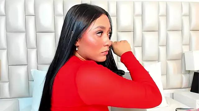 SofiaJamess on StripChat 