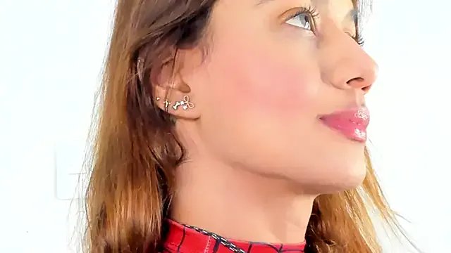 SofiaRios04 on StripChat