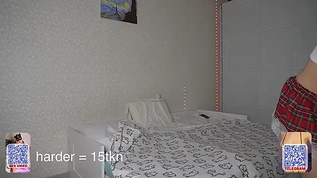 Admire Star_fucks, they want to masturbate for you star_fucks from StripChat