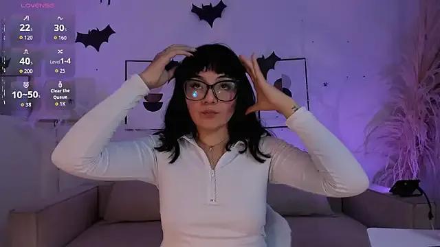 Sweet_Namii from StripChat