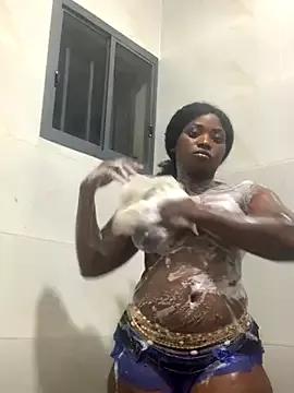 Sweetbootty on StripChat 