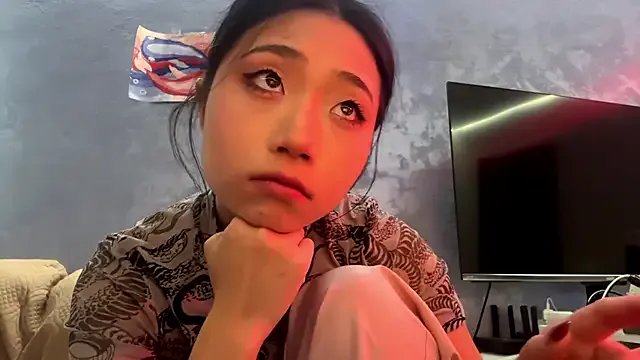 SweetMiaXO from StripChat