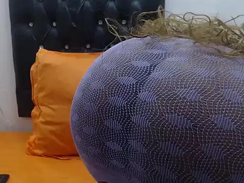 TALL_GODDESSxxx on StripChat 