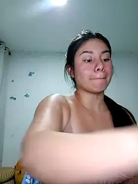 tara20_ on StripChat 