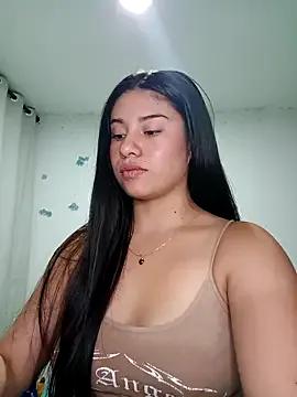 tara20_ on StripChat 