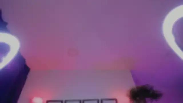 Freechat Taylor__foxxx on StripChat