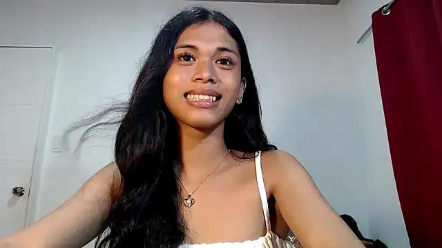 Cute Urcurlydiva wants you to fuck zir body now urcurlydiva from StripChat