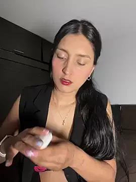 Valentina_cartier on StripChat 