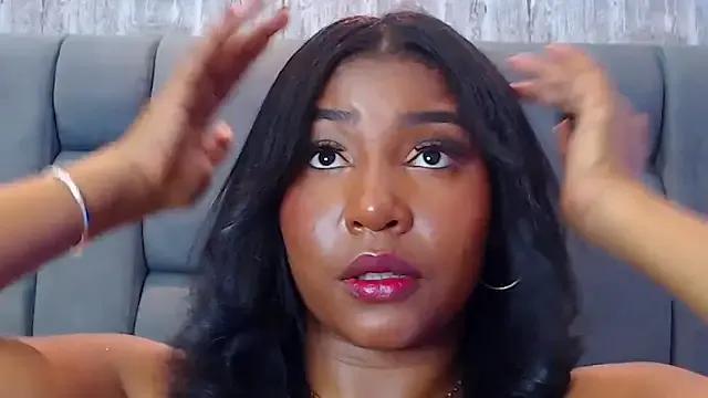 Private VanessaGlenn on StripChat