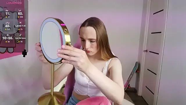 Freechat Vi_Luxy on StripChat