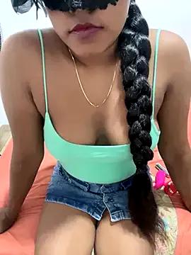 Sweet Vinushi wants you to fuck their body now vinushi from StripChat