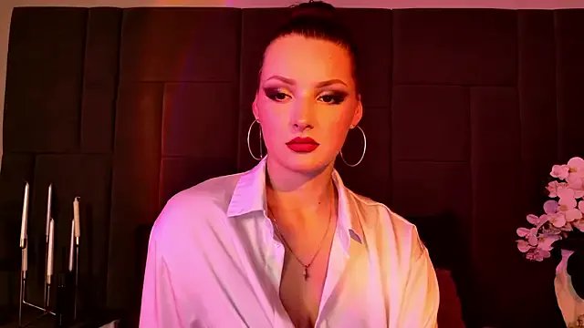 Vixsariaaa — SHOW THEM BOOBIES FOR YOU