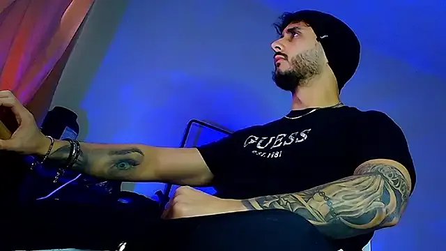 XanderCage99 from StripChat