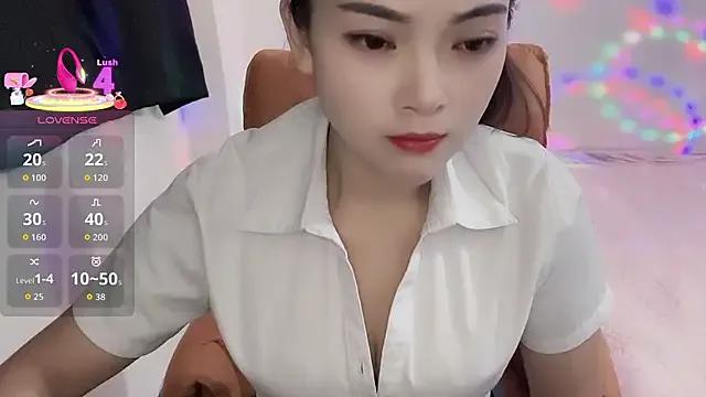 Sexy Xiaoxiao-258 wants you to fuck her body now Xiaoxiao-258 from StripChat